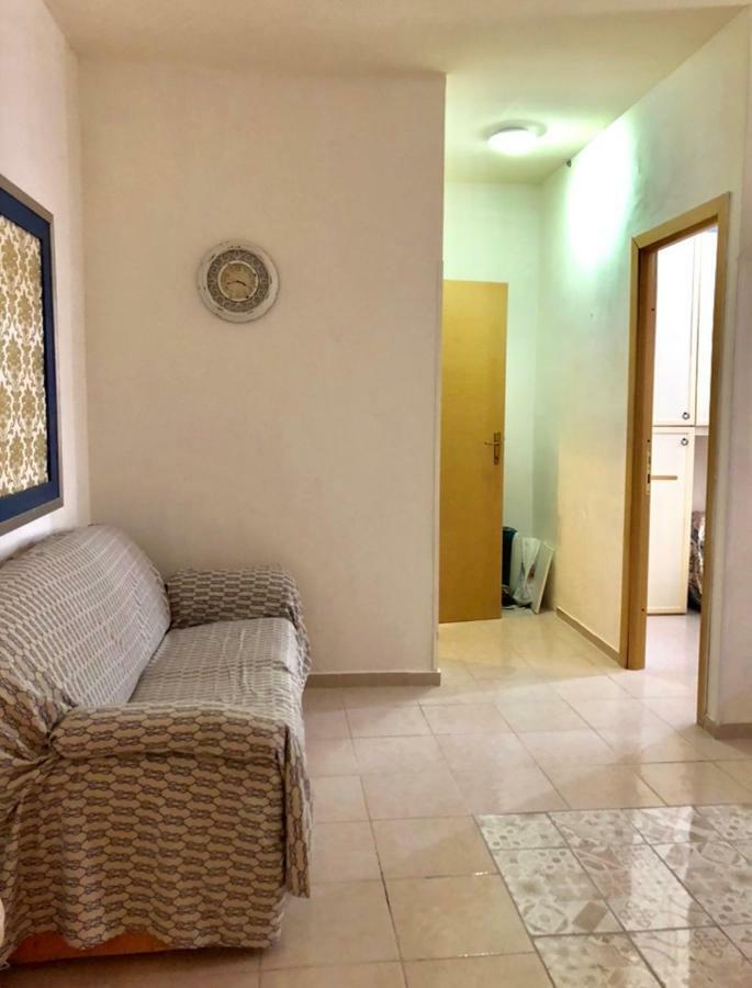 La Petite Maison Appartement Nettuno Buitenkant foto